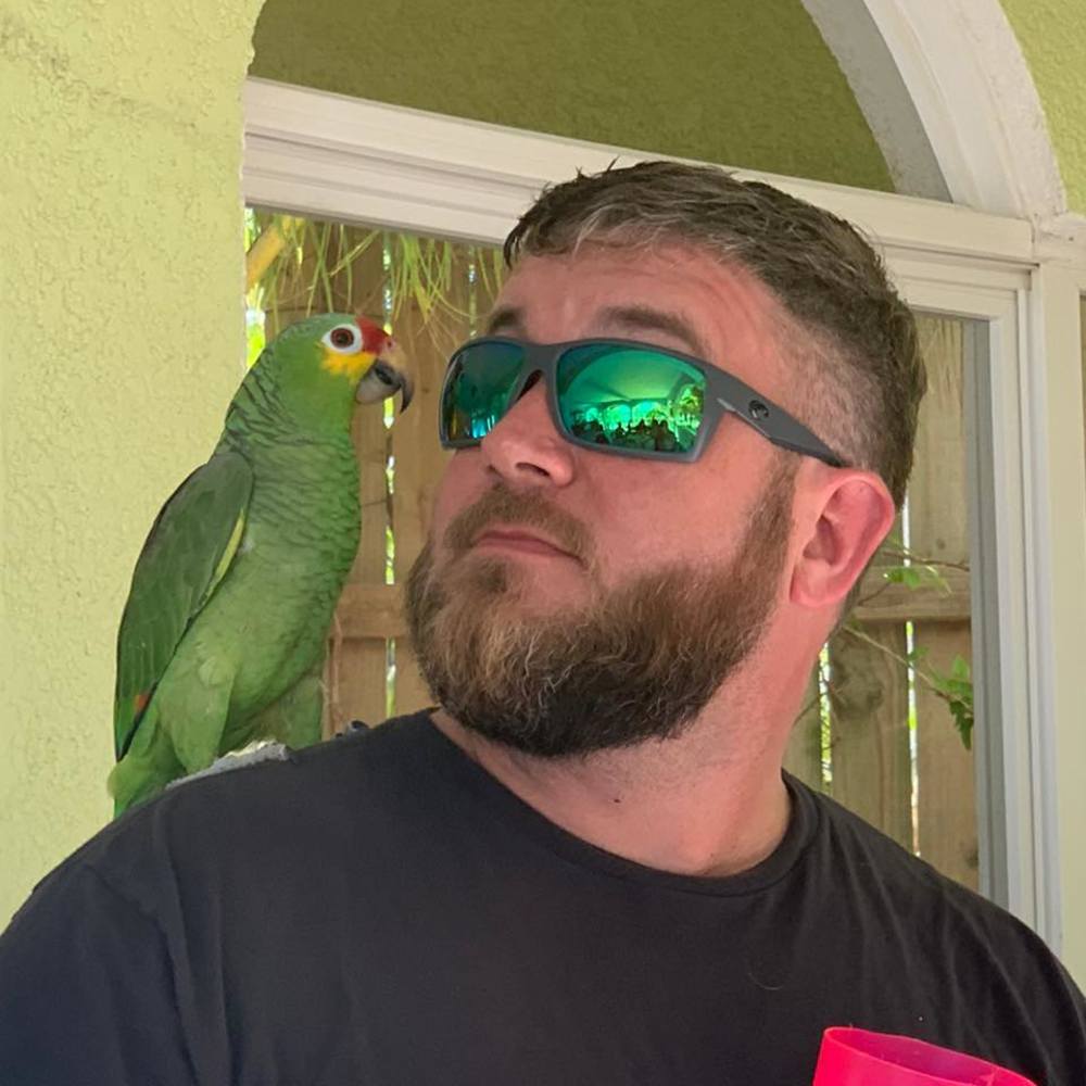 Meet your Posher, Ali